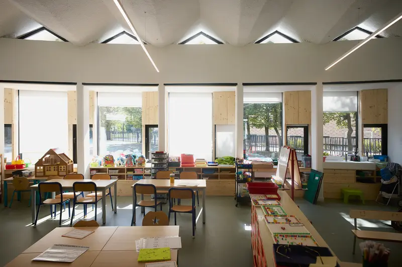 Ecole anne Frank Julien Lanoo